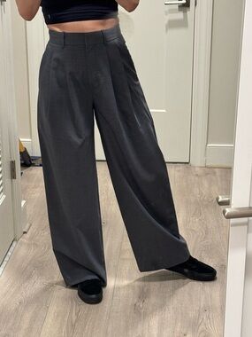 COS Wide-Leg Pleated Trousers — Charcoal